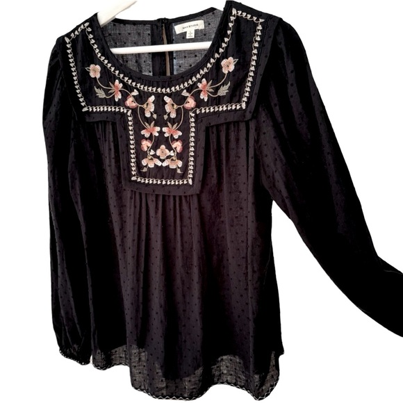 Max Studio Embroidered Black Top Size L - Picture 2 of 9